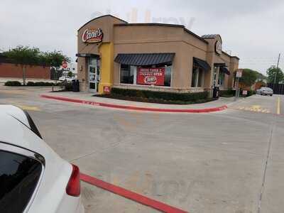 Raising Cane's Chicken Fingers, Houston