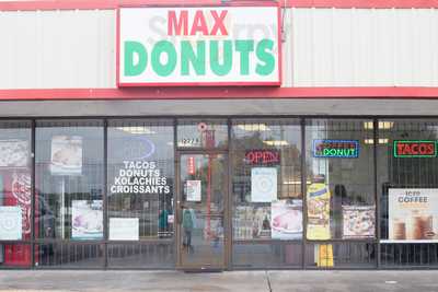 Max Donuts, Houston