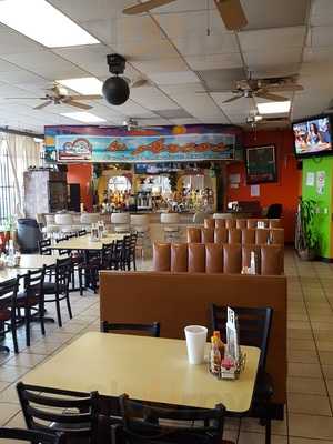 Los Arcos Seafood Restaurant