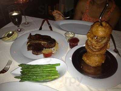 Council Oak Steak And Seafood