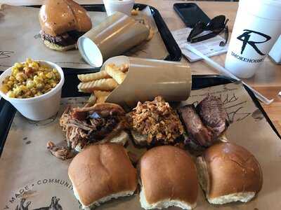 4 Rivers Smokehouse