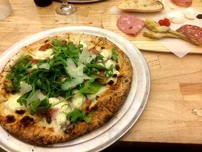 Pizzeria Antica, Champaign