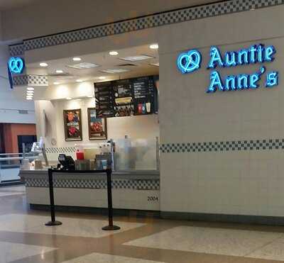 Auntie Anne's, Westminster