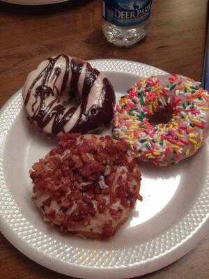 Duck Donuts