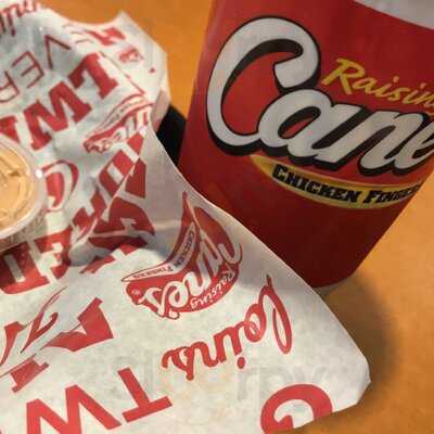 Raising Cane's Chicken Fingers, Spring