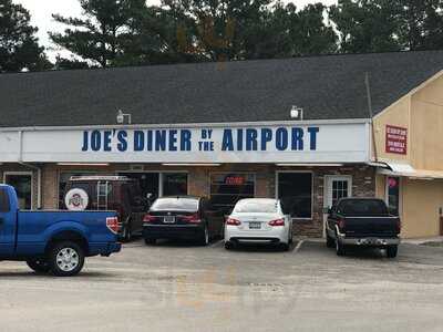 Joe's Diner By The Airport