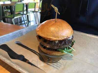 Hopdoddy Burger Bar