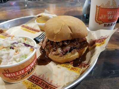 Willie Jewell's Old School Bar-B-Q, Tallahassee