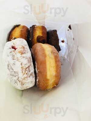 Tasty's Donuts