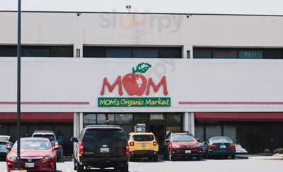 Mom's Organic Market