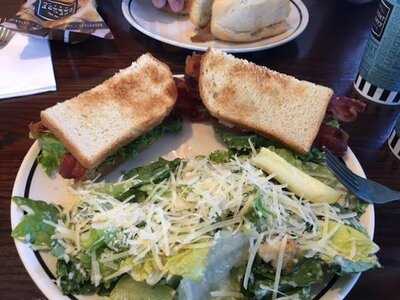 Corner Bakery Cafe