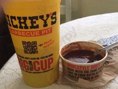 Dickey's Barbecue Pit, Humble