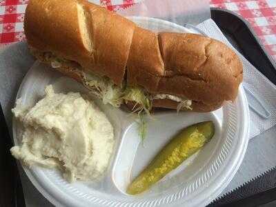 Manny's Deli & Subs