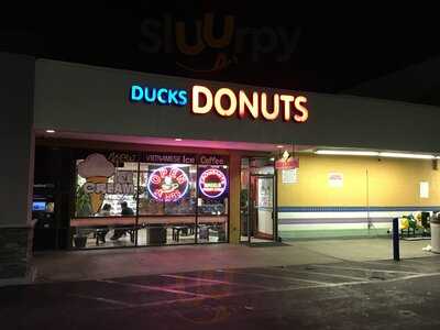 Ducks Donuts, Santa Ana