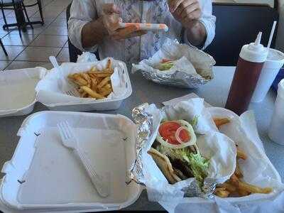 Manhattan Gyros & Subs, Ocala