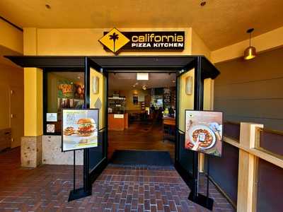 California Pizza Kitchen, Newport Beach