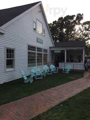 Wolffer Kitchen Amagansett