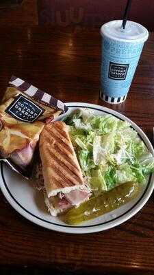 Corner Bakery Cafe