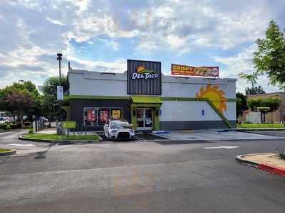 Del Taco