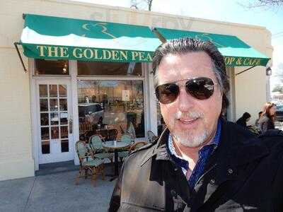 The Golden Pear Cafe, Bridgehampton