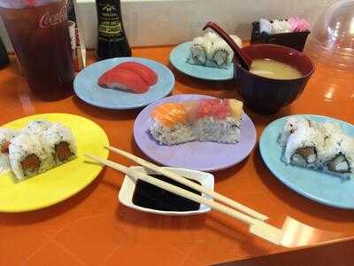 Ahi Revolving Sushi, Gilbert