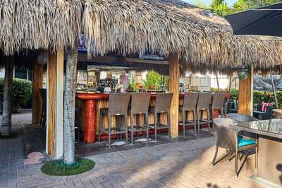 Tiki Bar & Grill, Hollywood