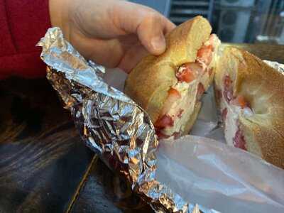 LIC Bagels And Deli, Long Island City