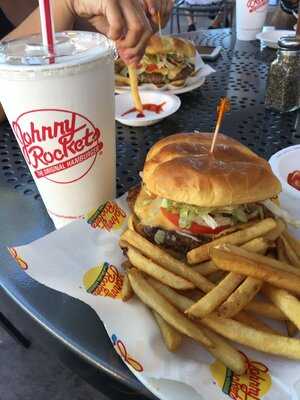 Johnny Rockets, Santa Ana