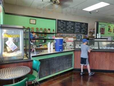 Honey Treat Yogurt, Roseville