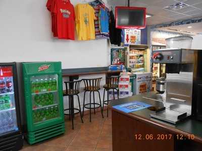 Streetside Burgers And Fries