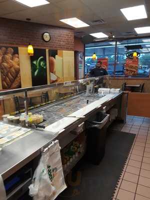 Subway, Lansing