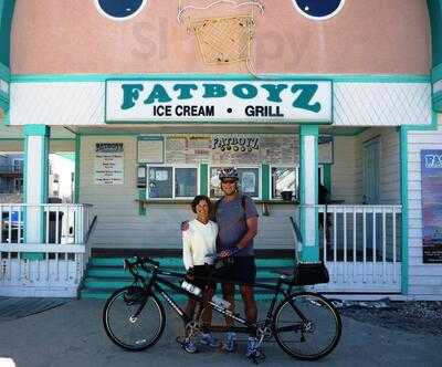 Fat Boyz Ice Cream & Grill