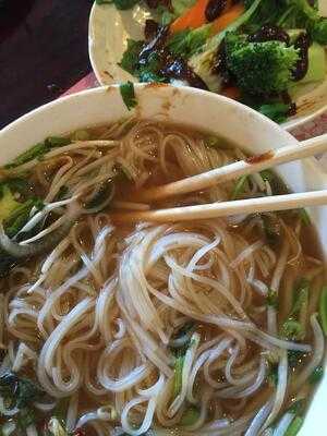 Pho Ha Noi, Irvine