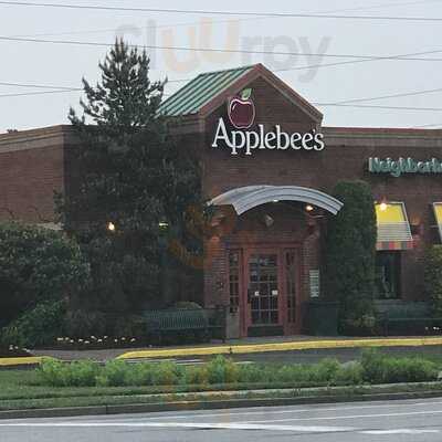 Applebee's Grill + Bar, Riverhead