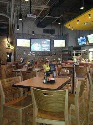 Buffalo Wild Wings, Gilbert