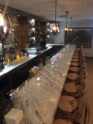 Centro Trattoria & Bar, Hampton Bays