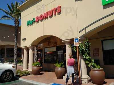 Mags Donuts & Bakery, Newport Beach