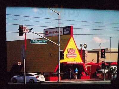 Wienerschnitzel, Westminster