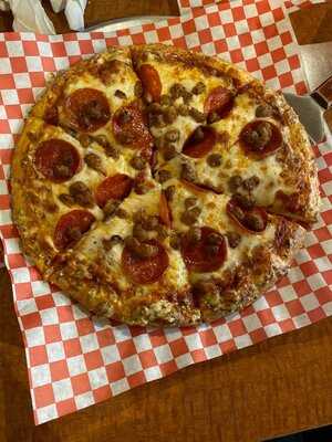 Louie's Pizzeria, Layton