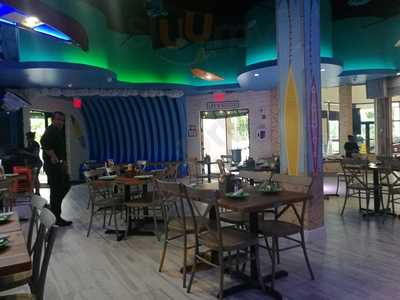 Coral Bay Beach Bar & Grill, Coral Springs