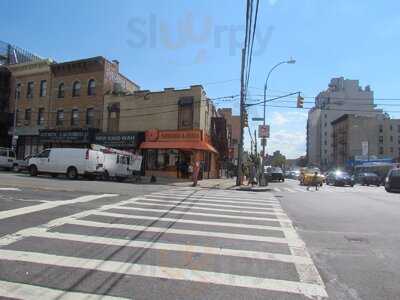 Chubby Burgers & Chicken, Astoria