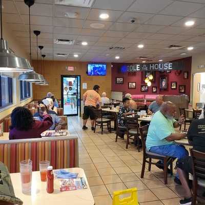 Huddle House, Ocala