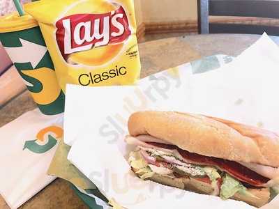 Subway, Gilbert