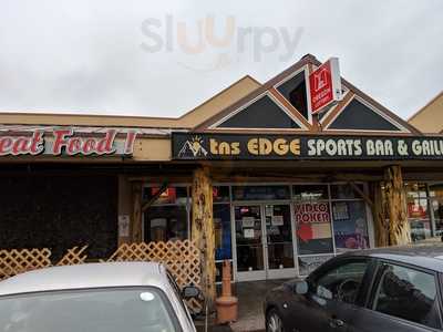 Mountains Edge Sports Bar & Grill, Bend