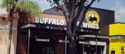 Buffalo Wild Wings, Orange