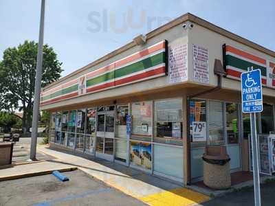 7-Eleven, Fullerton