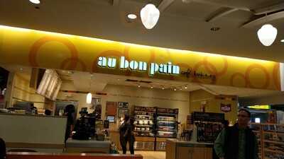 Au bon pain, Flushing