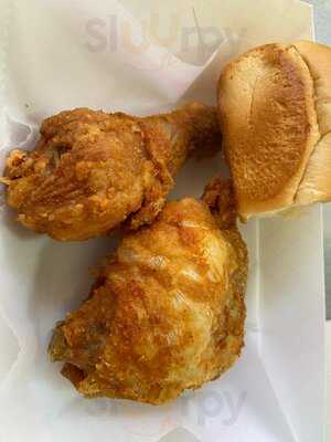 Maryland Fried Chicken, Leesburg