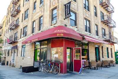 Piazza Pizza, Astoria