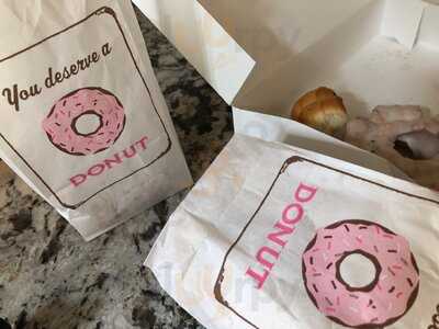 Glaze Doughnuts, Katy